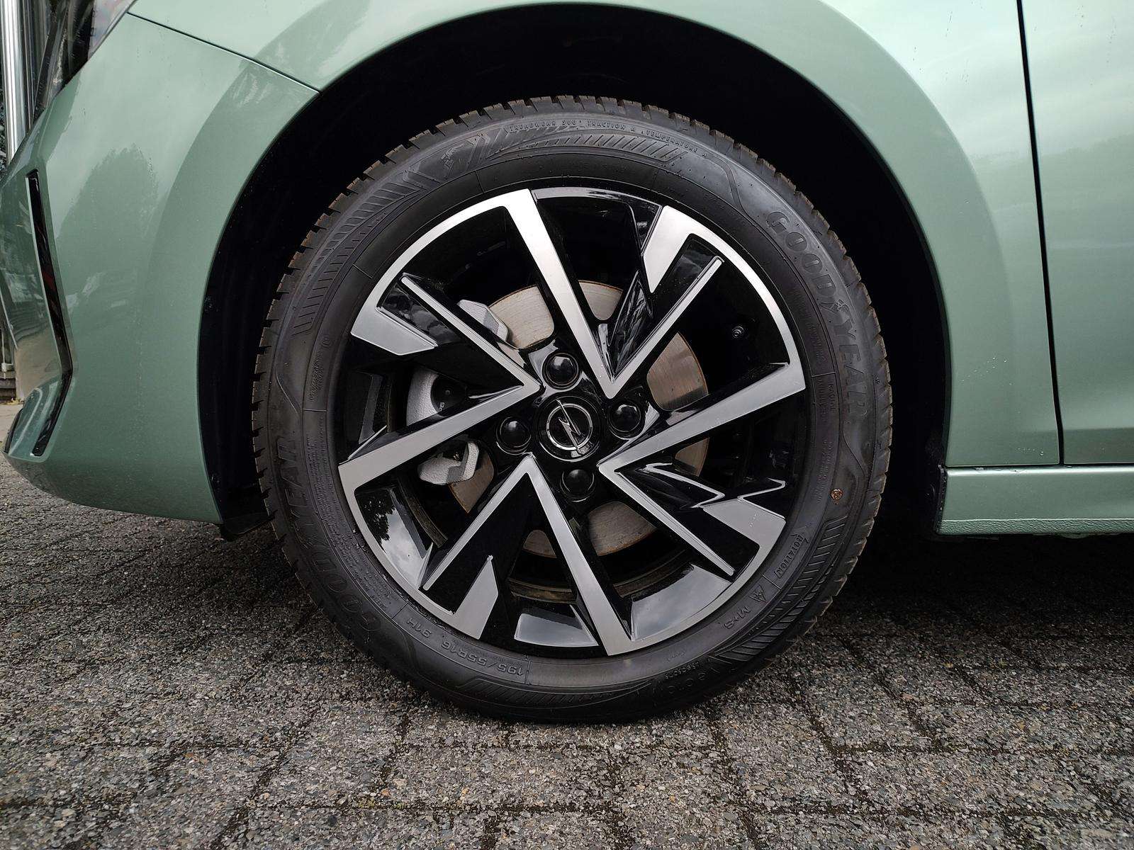 Fahrzeugbild eines Opel Corsa