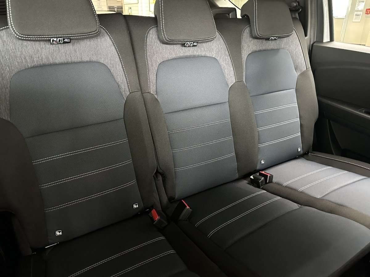 Fahrzeugbild eines Dacia Jogger