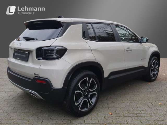 Fahrzeugbild eines Jeep Avenger