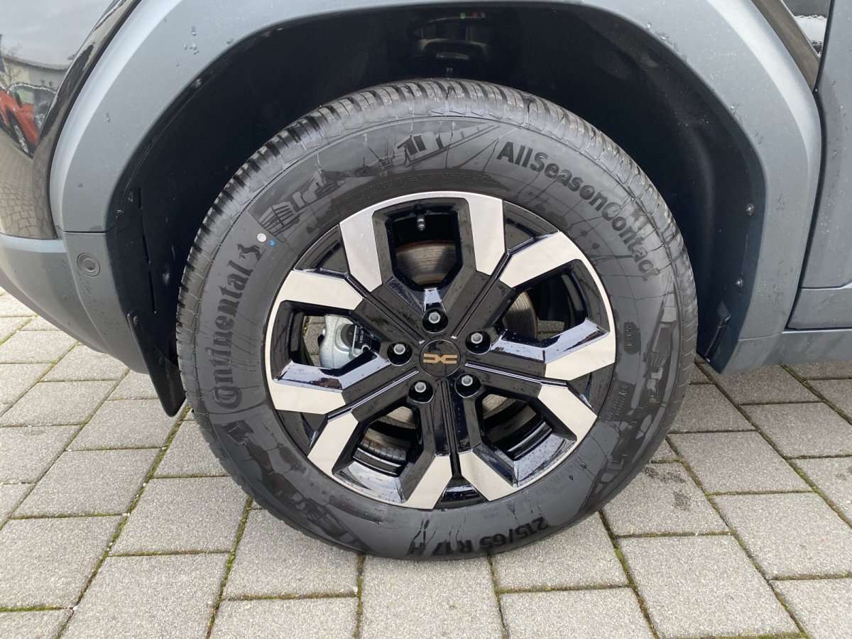 Fahrzeugbild eines Dacia Duster