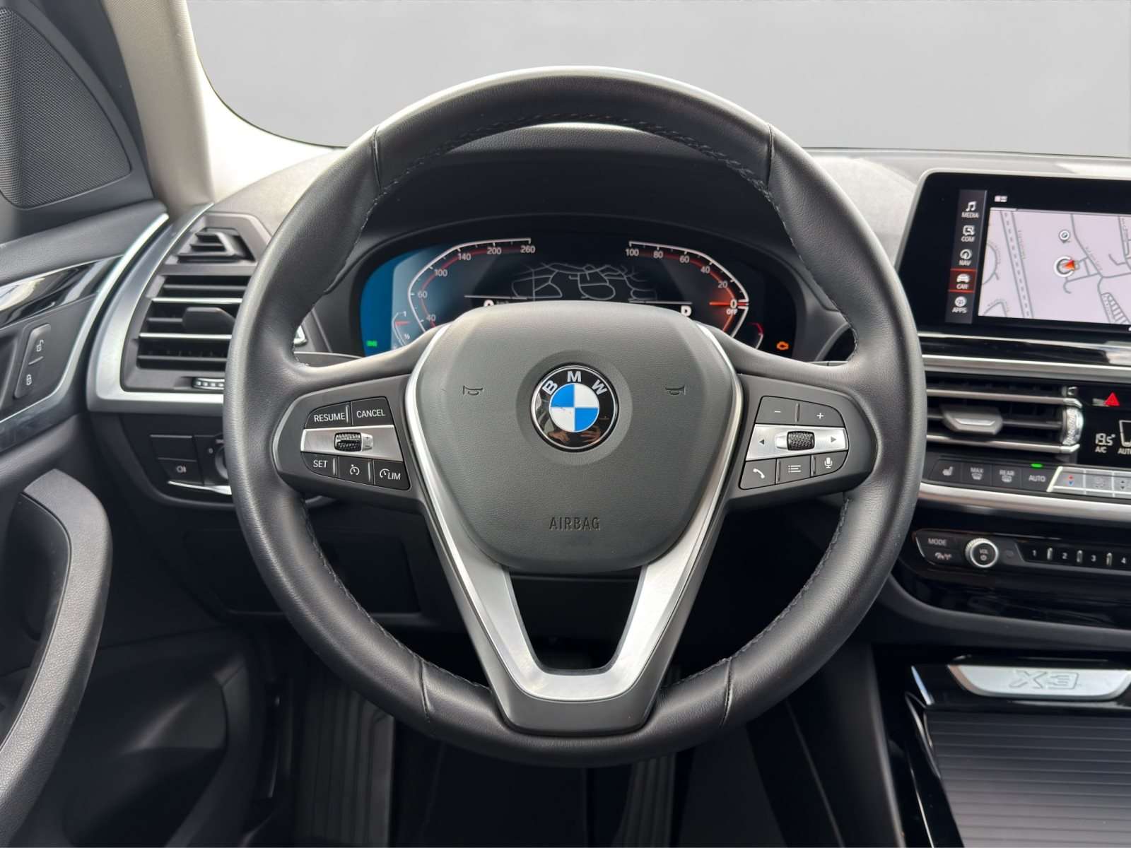 Fahrzeugbild eines BMW X3