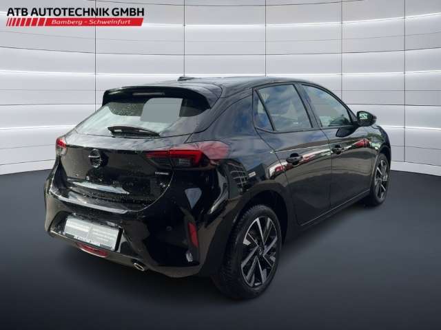 Fahrzeugbild eines Opel Corsa