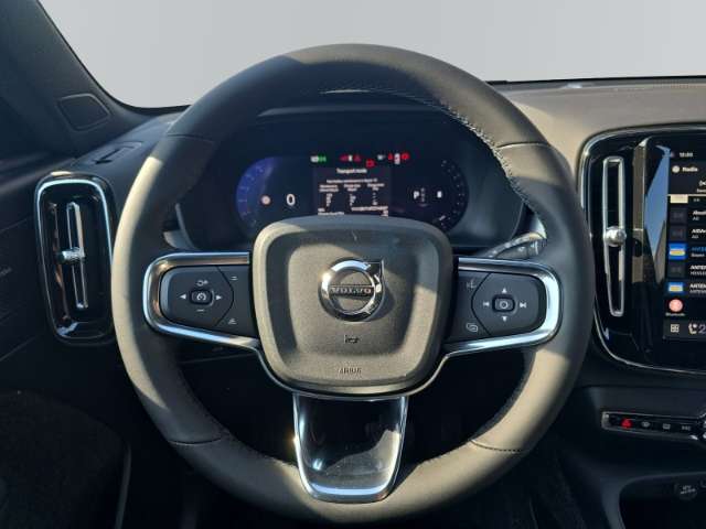 Fahrzeugbild eines Volvo XC40