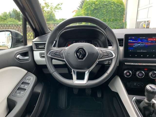 Fahrzeugbild eines Renault Clio