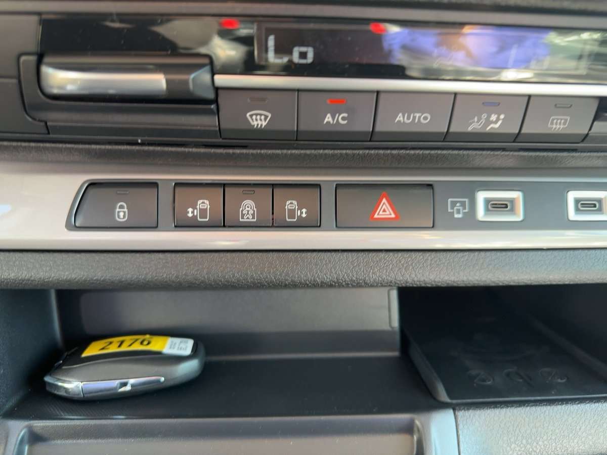 Fahrzeugbild eines Opel Zafira