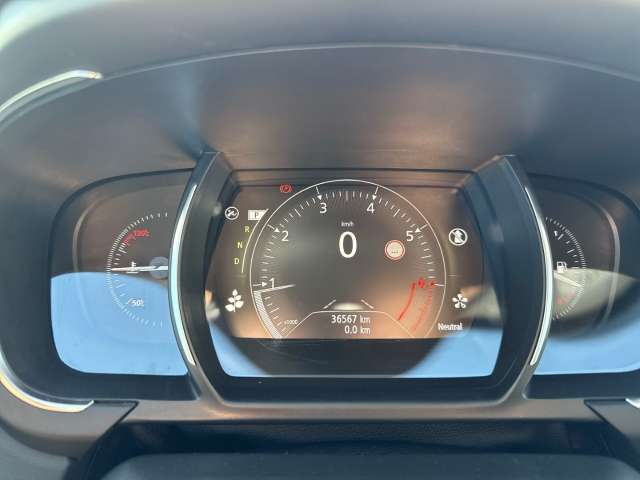 Fahrzeugbild eines Renault Grand Scénic