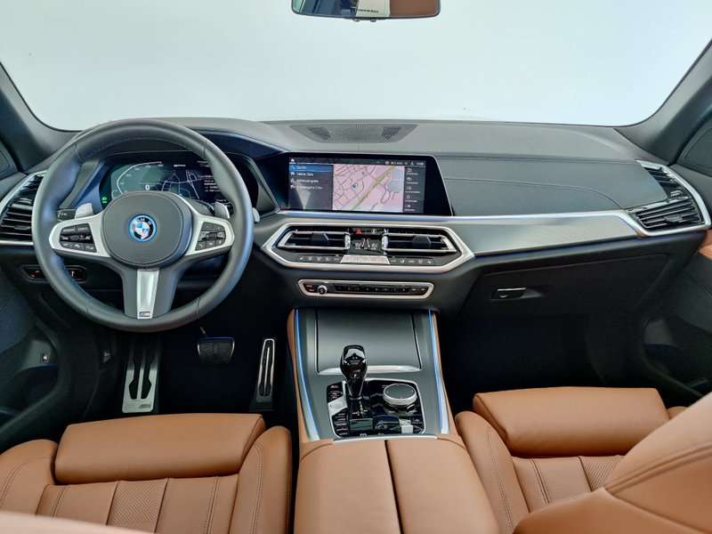 Fahrzeugbild eines BMW X5