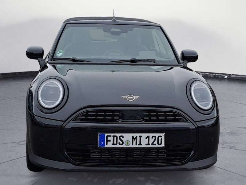 Fahrzeugbild eines MINI COOPER