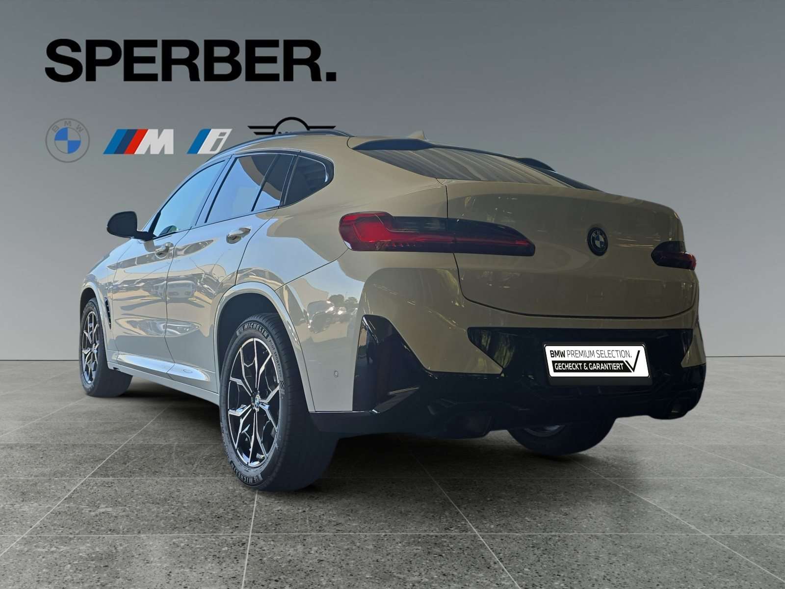 Fahrzeugbild eines BMW X4