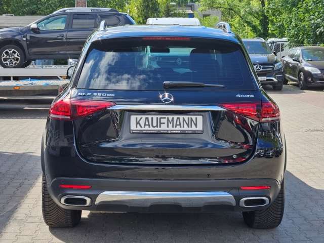 Fahrzeugbild eines Mercedes-Benz GLE