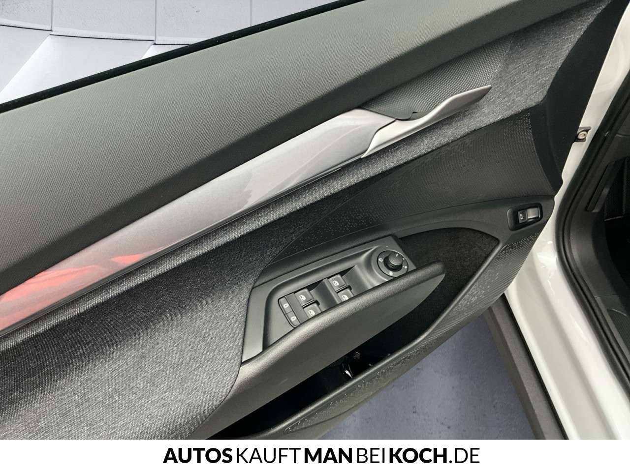 Fahrzeugbild eines Skoda ELROQ