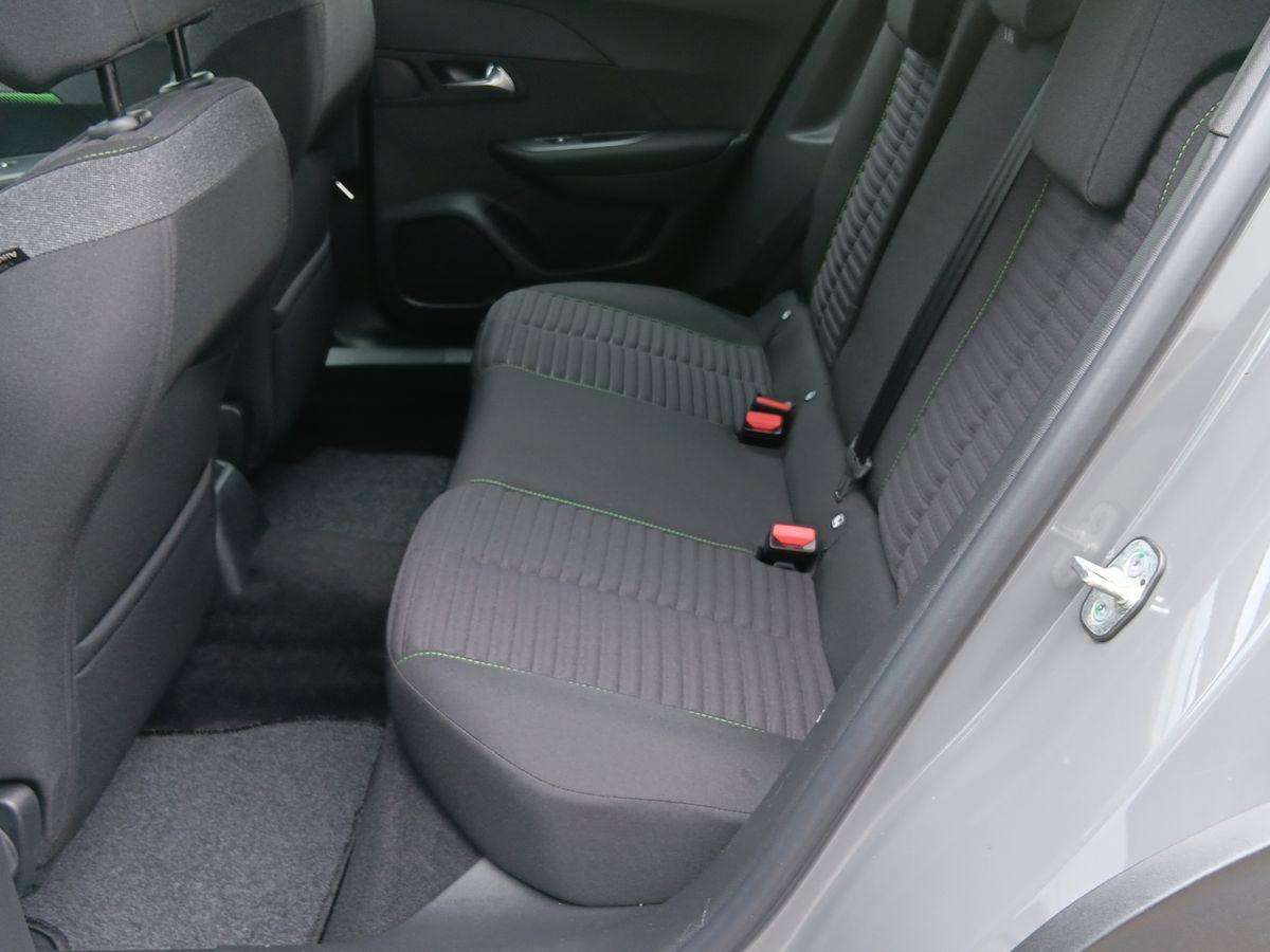 Fahrzeugbild eines Peugeot 2008