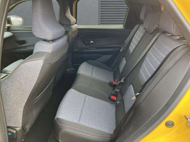 Fahrzeugbild eines Renault 5 E-TECH