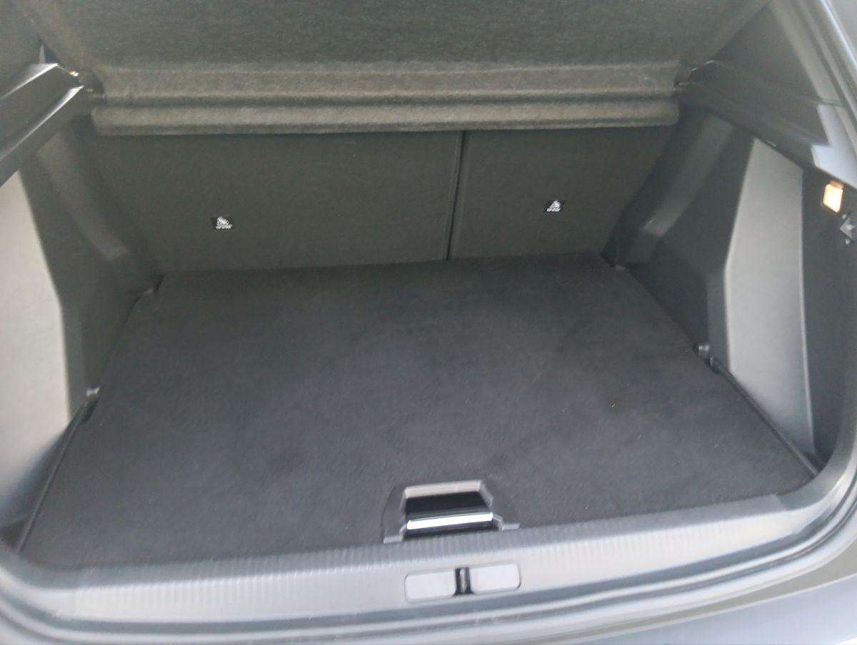 Fahrzeugbild eines Peugeot 2008