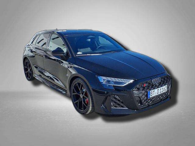 Fahrzeugbild eines Audi RS3