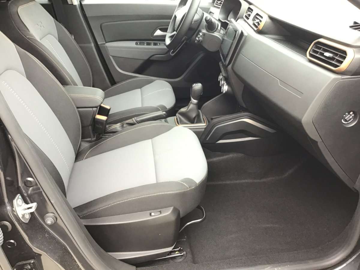 Fahrzeugbild eines Dacia Duster