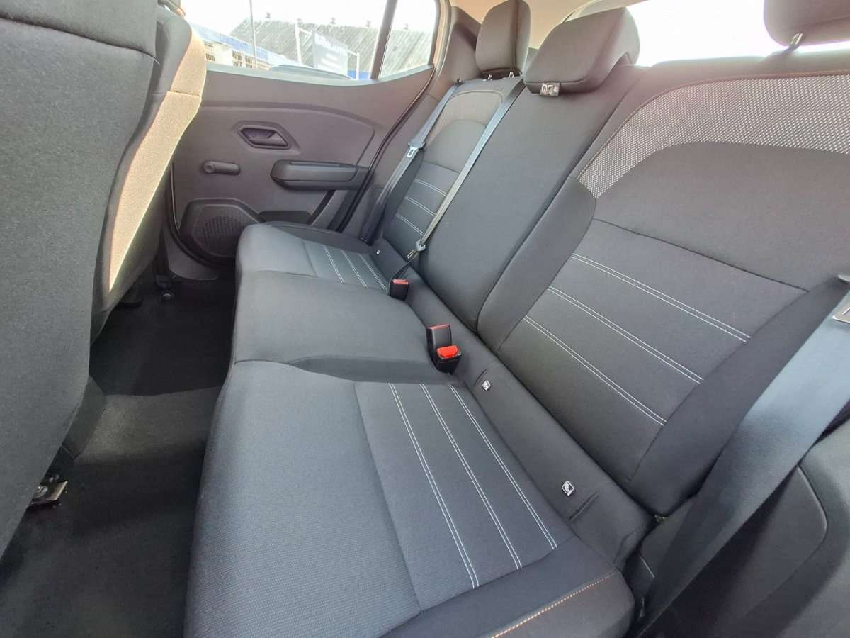 Fahrzeugbild eines Dacia Sandero