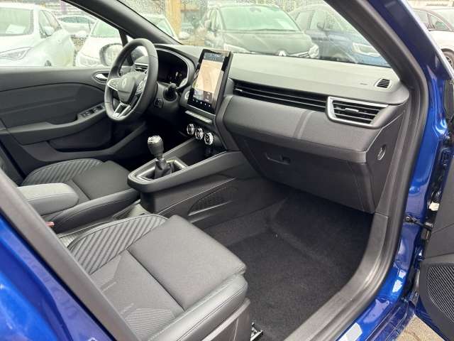 Fahrzeugbild eines Renault Clio