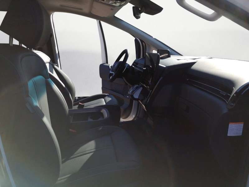 Fahrzeugbild eines Hyundai Staria