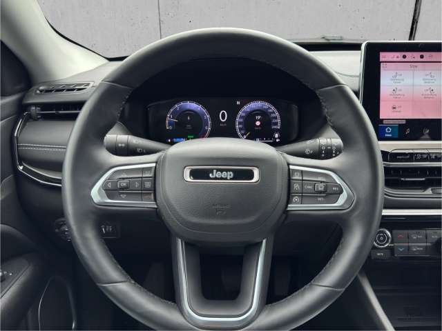 Fahrzeugbild eines Jeep Compass