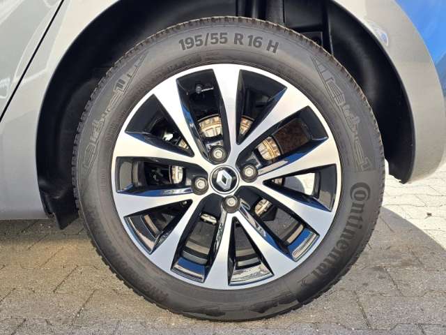 Fahrzeugbild eines Renault Clio