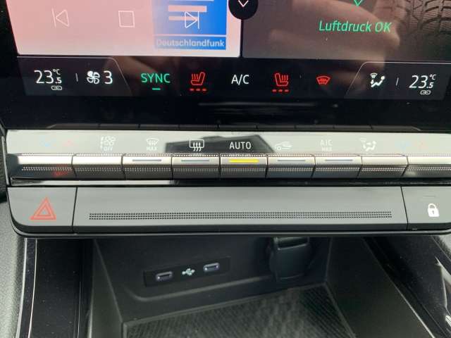 Fahrzeugbild eines Renault Austral