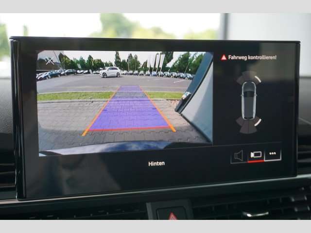 Fahrzeugbild eines Audi A4