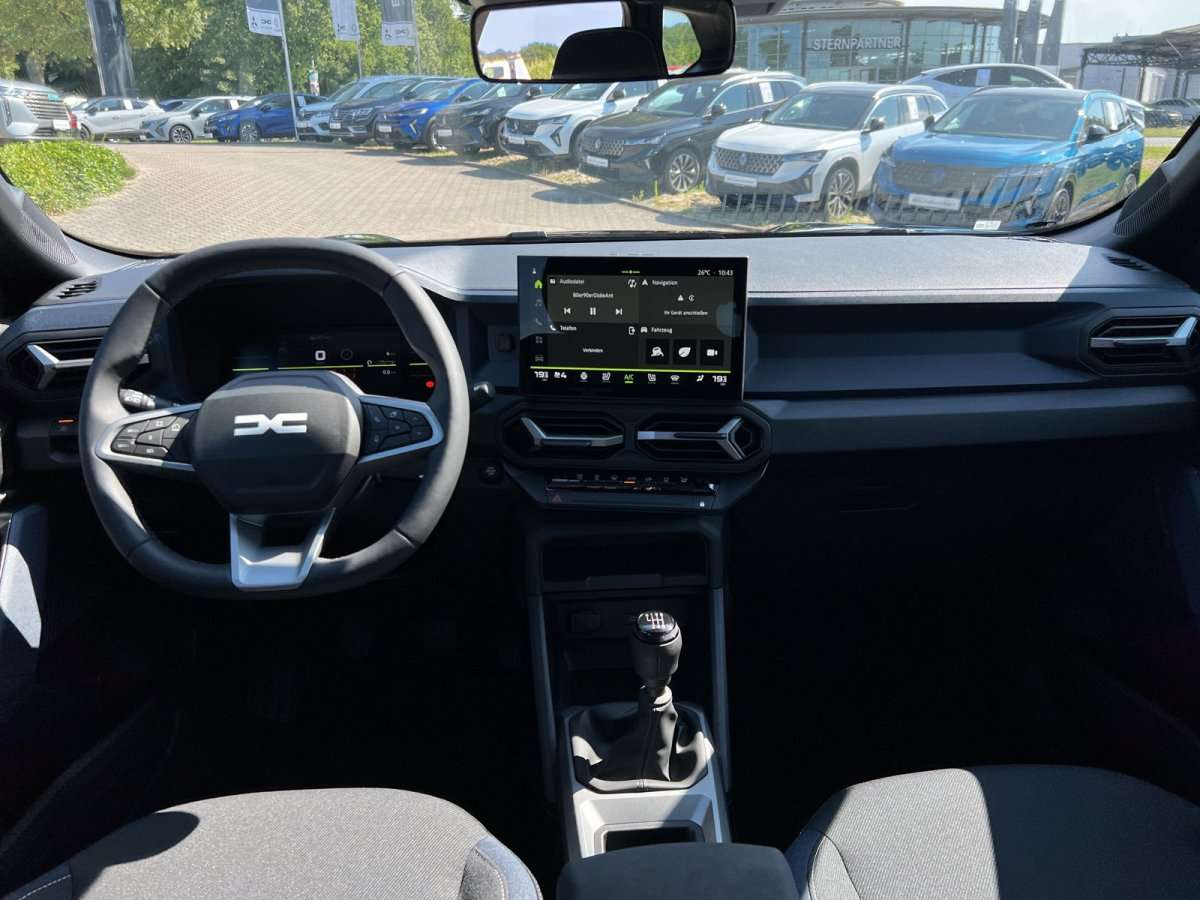 Fahrzeugbild eines Dacia Bigster