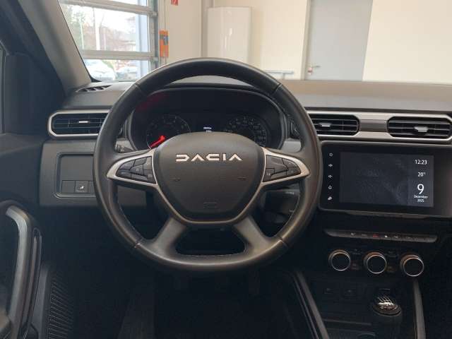 Fahrzeugbild eines Dacia Duster