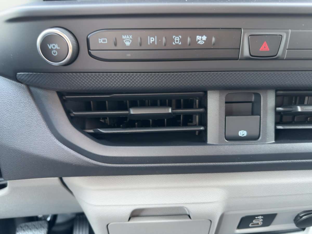 Fahrzeugbild eines Ford Transit Custom