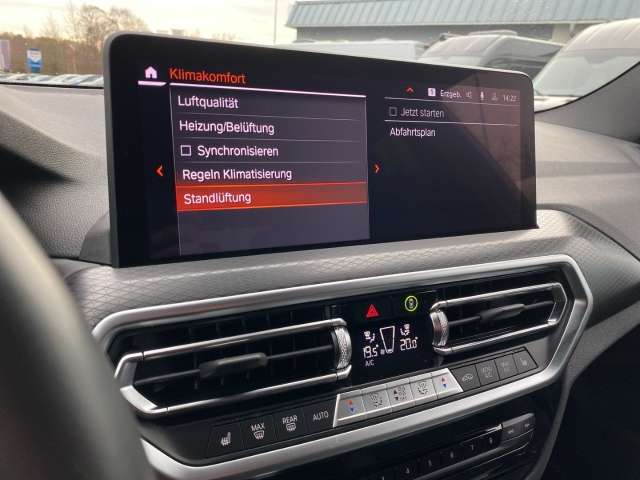 Fahrzeugbild eines BMW X3