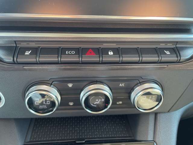 Fahrzeugbild eines Renault Kangoo E-TECH