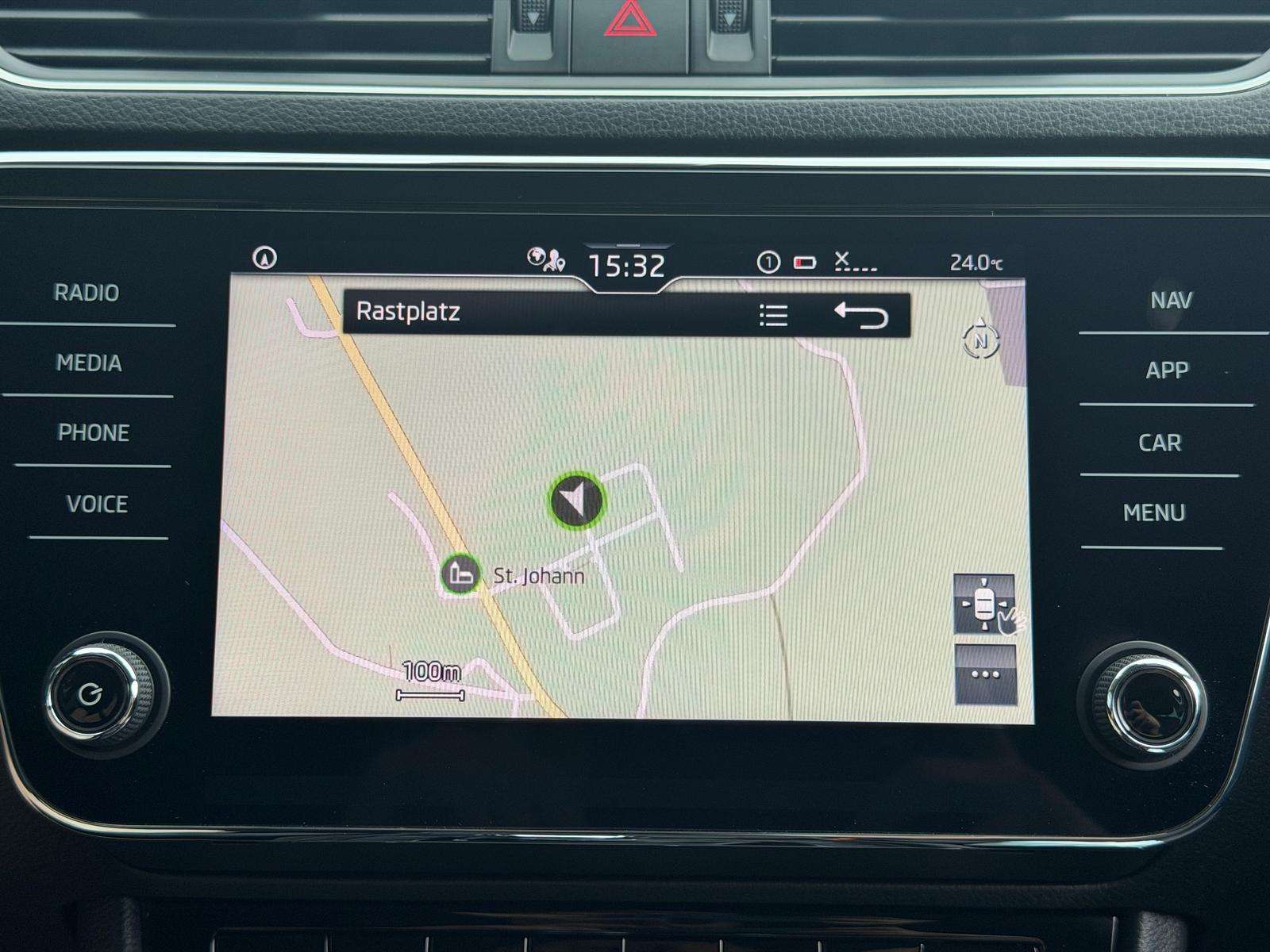 Fahrzeugbild eines Skoda Superb