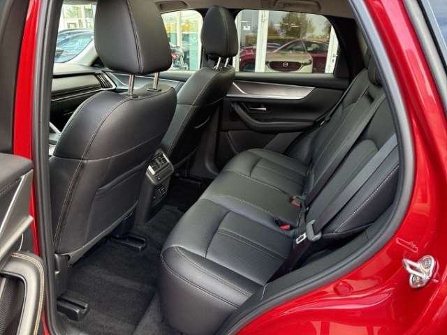 Fahrzeugbild eines Mazda CX-60