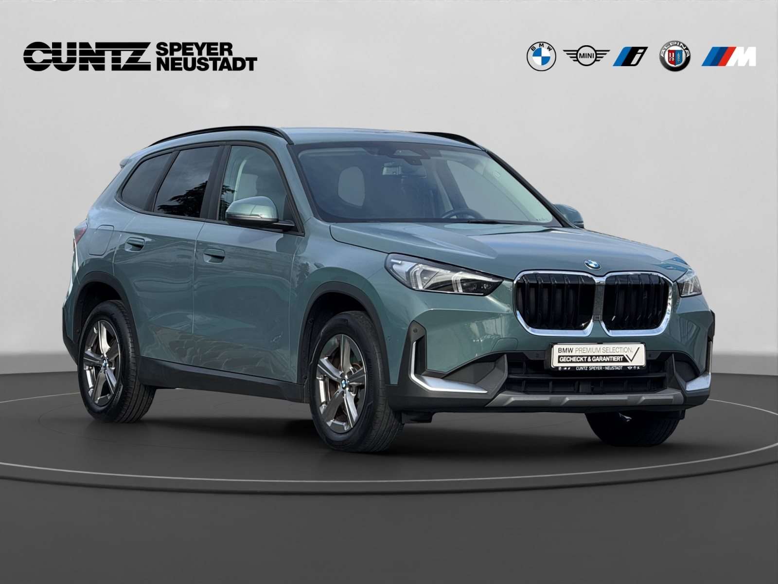 Fahrzeugbild eines BMW X1