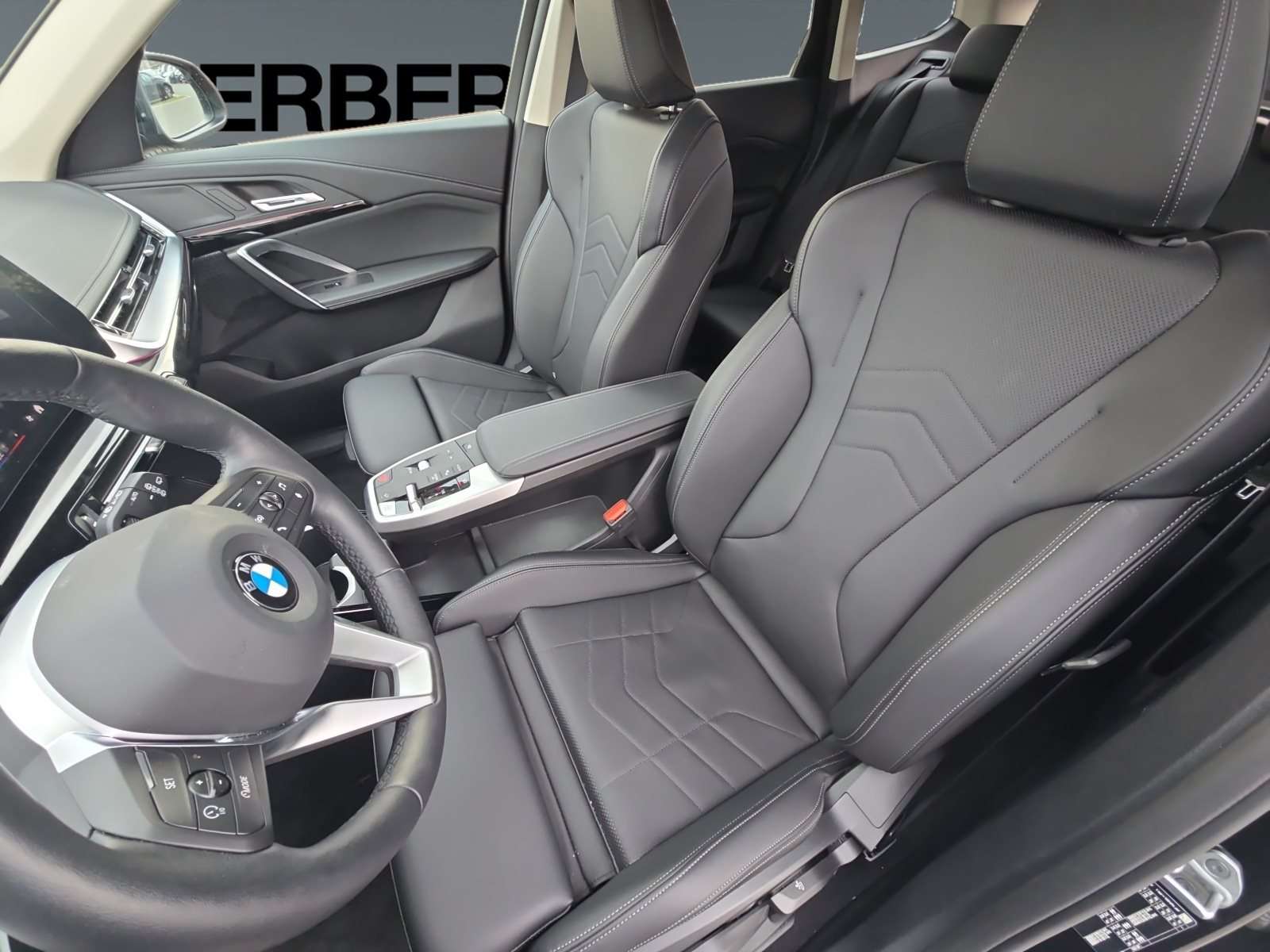 Fahrzeugbild eines BMW X1