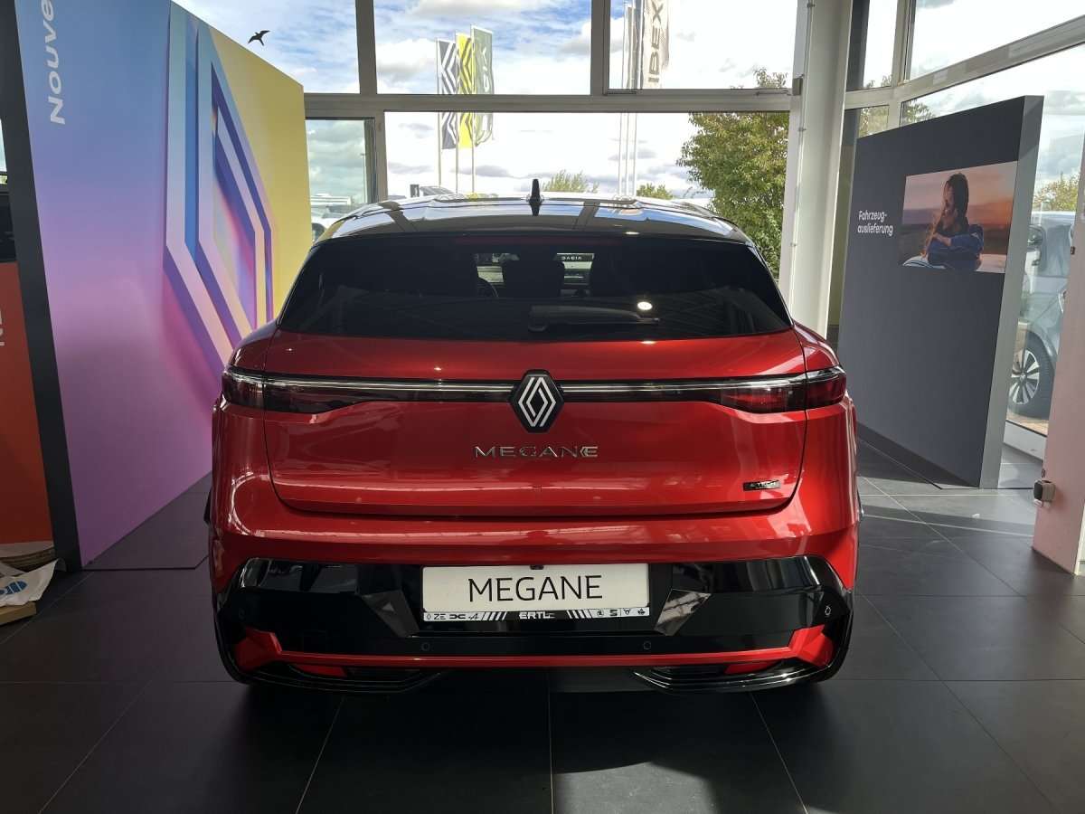 Fahrzeugbild eines Renault Megane E-TECH