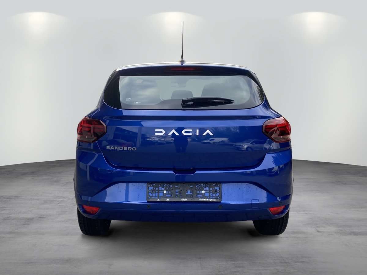 Fahrzeugbild eines Dacia Sandero