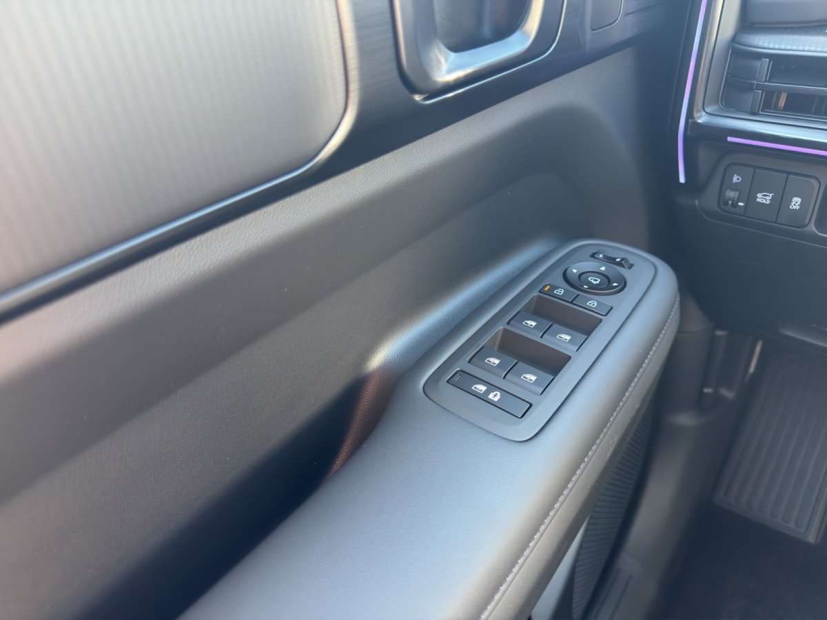 Fahrzeugbild eines Hyundai Santa Fe