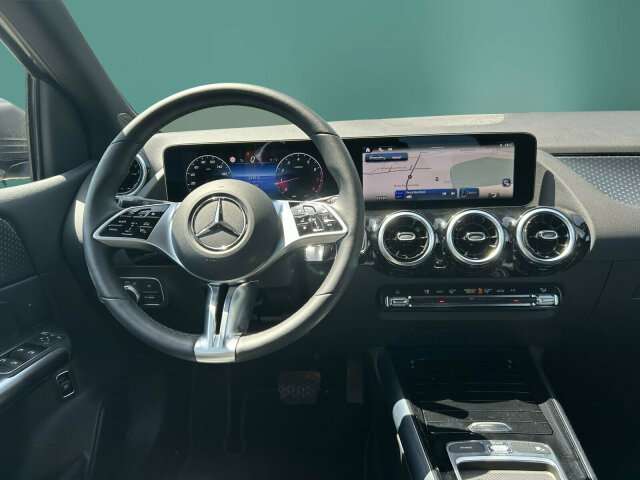 Fahrzeugbild eines Mercedes-Benz B-Klasse