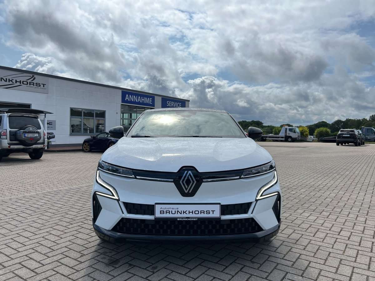 Fahrzeugbild eines Renault Megane E-TECH