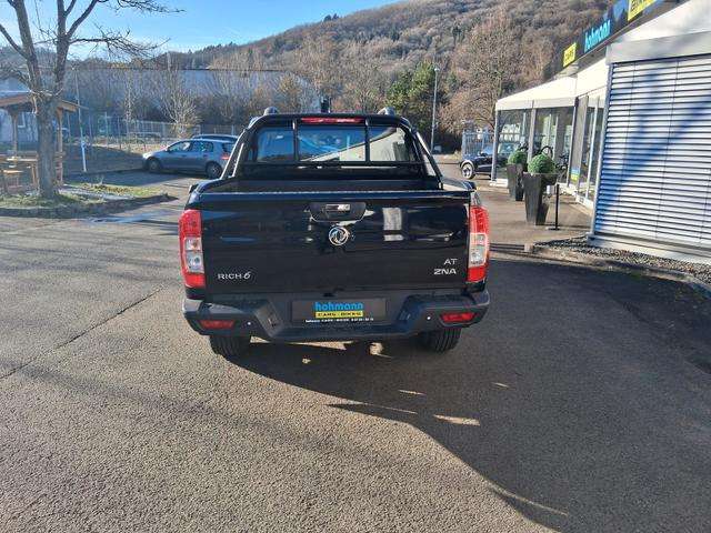 Fahrzeugbild eines DFSK Rich 6