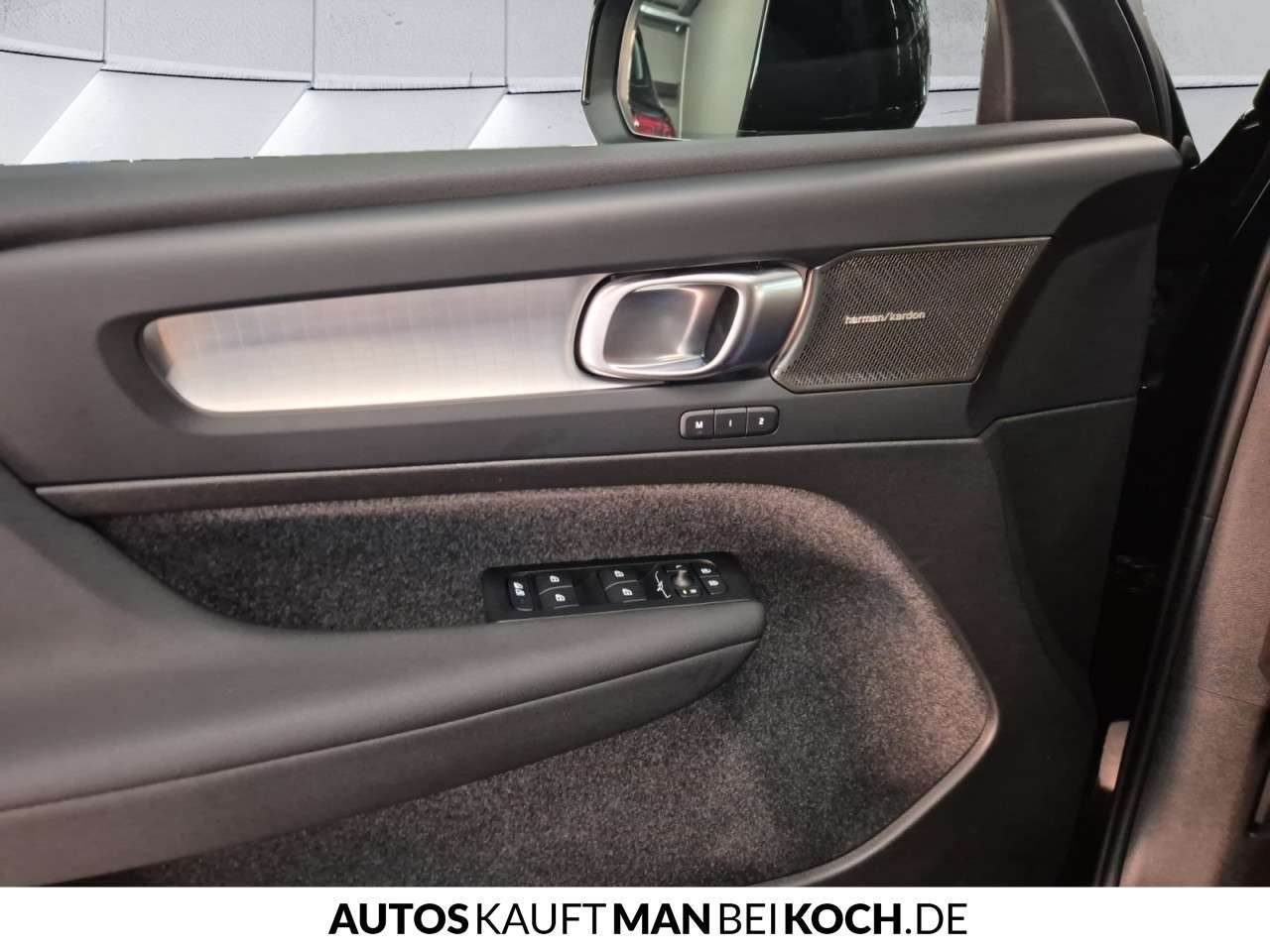 Fahrzeugbild eines Volvo XC40