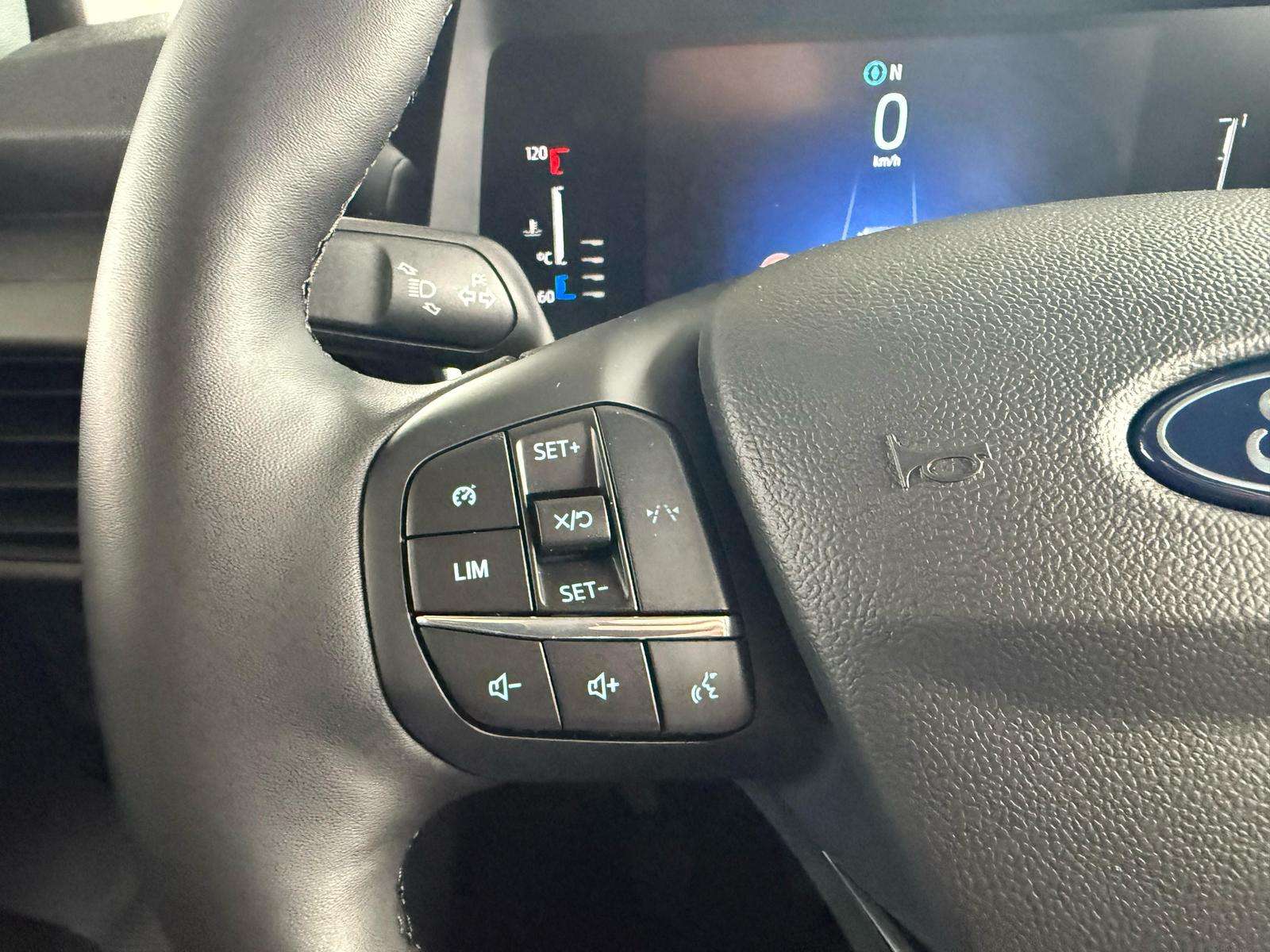 Fahrzeugbild eines Ford Tourneo Courier