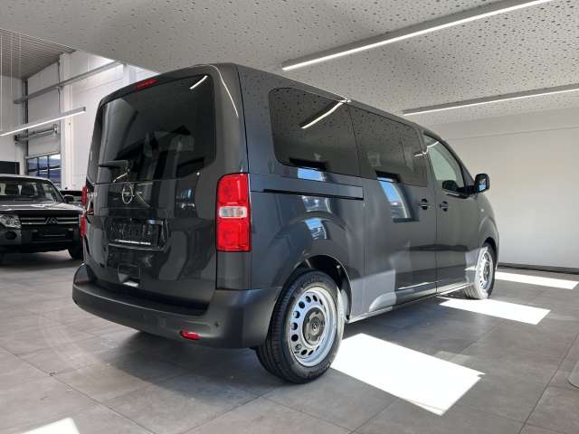 Fahrzeugbild eines Opel Vivaro