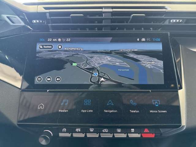 Fahrzeugbild eines Peugeot 408