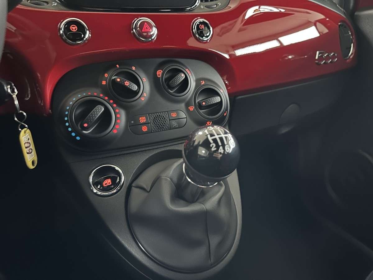 Fahrzeugbild eines Fiat 500