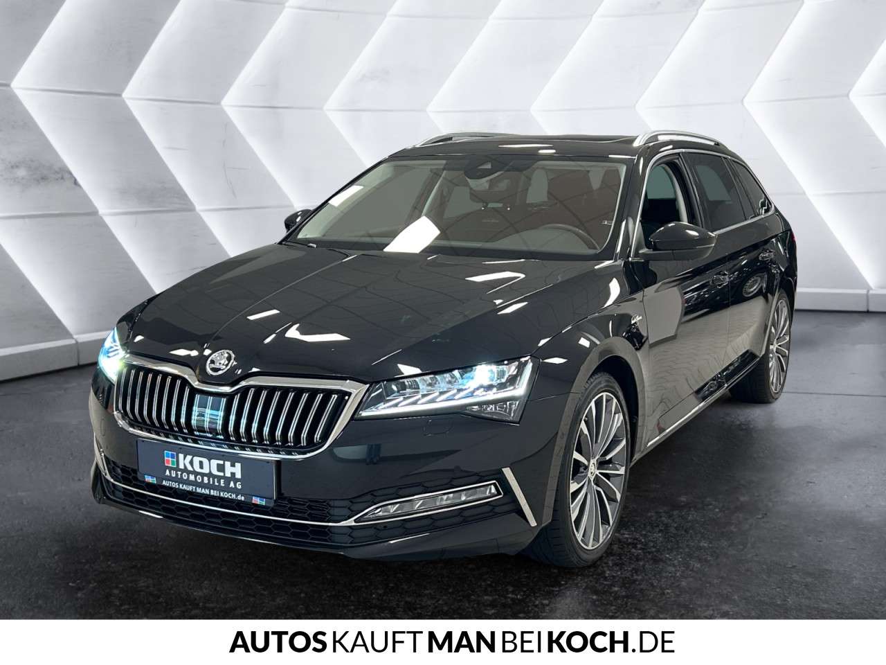 Fahrzeugbild eines Skoda Superb