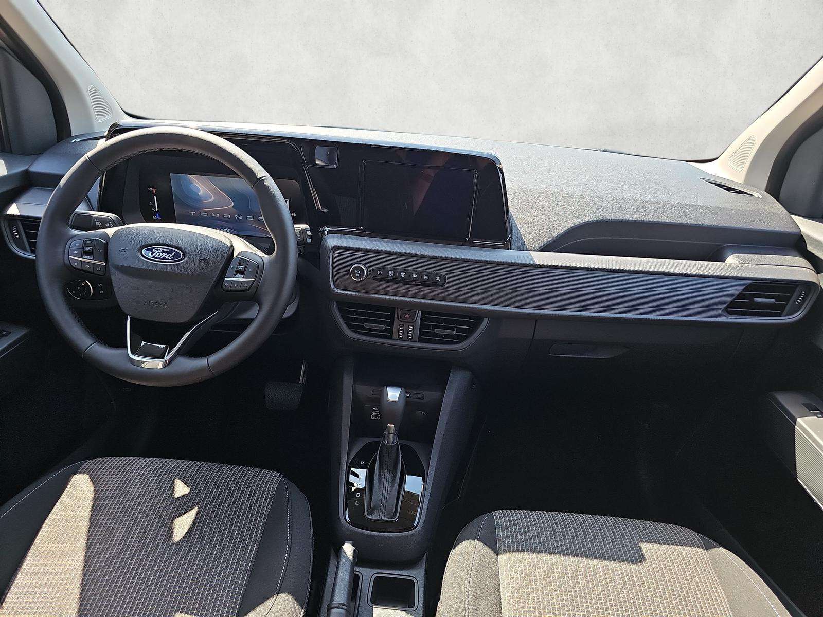 Fahrzeugbild eines Ford Tourneo Courier