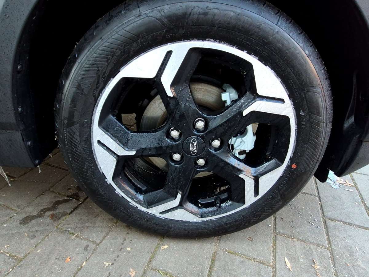 Fahrzeugbild eines Ford Tourneo Courier